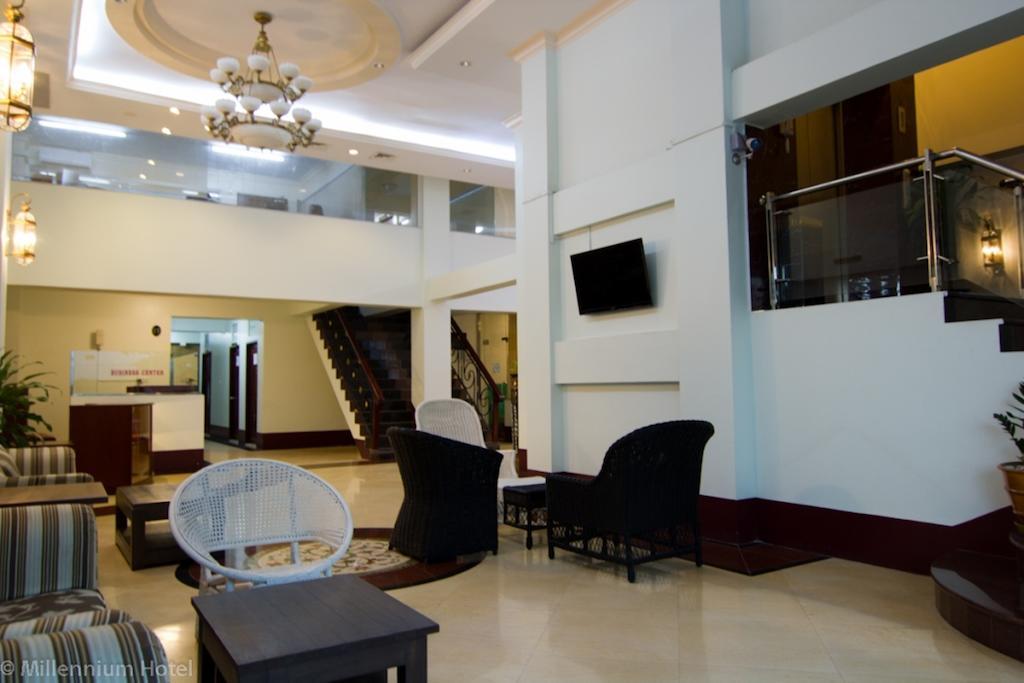 Millennium Hotel Yangon Exteriör bild